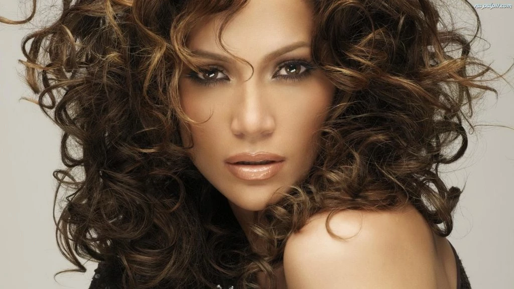 La elección del champú y sus ingredientes marca la diferencia en el cuidado del cabello